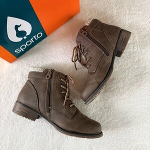 Sporto Women’s Leslie 2 Lace-Up Ankle Boots with Knit Collar (Size 8)